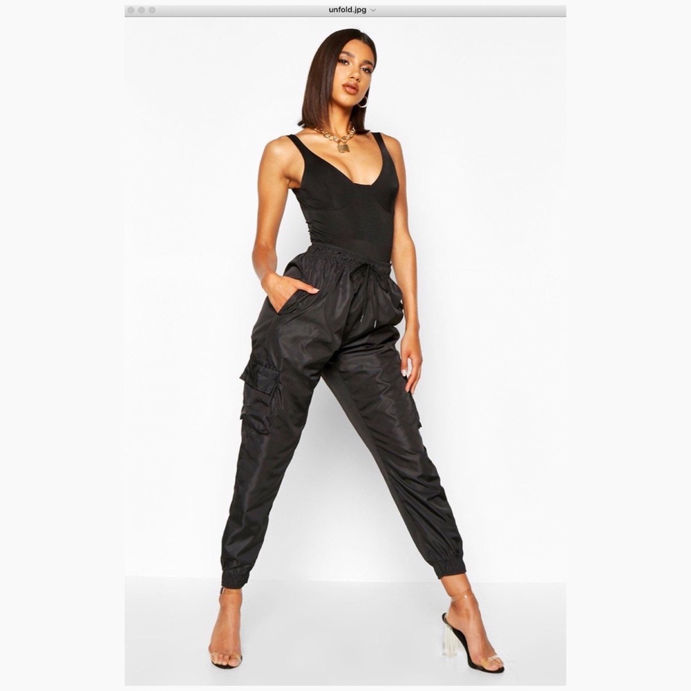 NEW - Black High Waist Pocket Side Shell Jogger